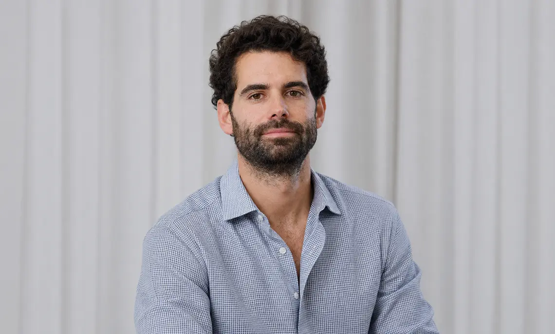 Dr. I&ntilde;igo Colina